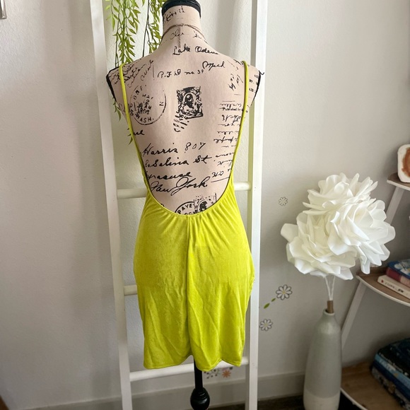 Lime Green Backless Plunging Neckline Mini Dress Large - Picture 4 of 9